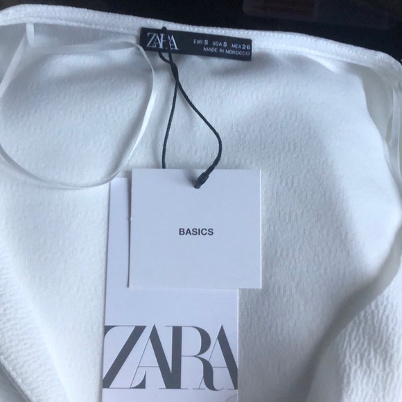 NWT Zara Textured White Dress with Belt - Size S - Picture 3 of 3